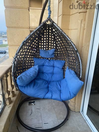 مرجيحة للبيع بحالة جيدة