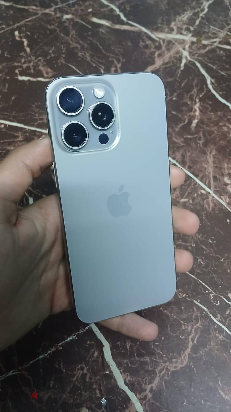 Apple - iPhone 15 Pro Max 2
