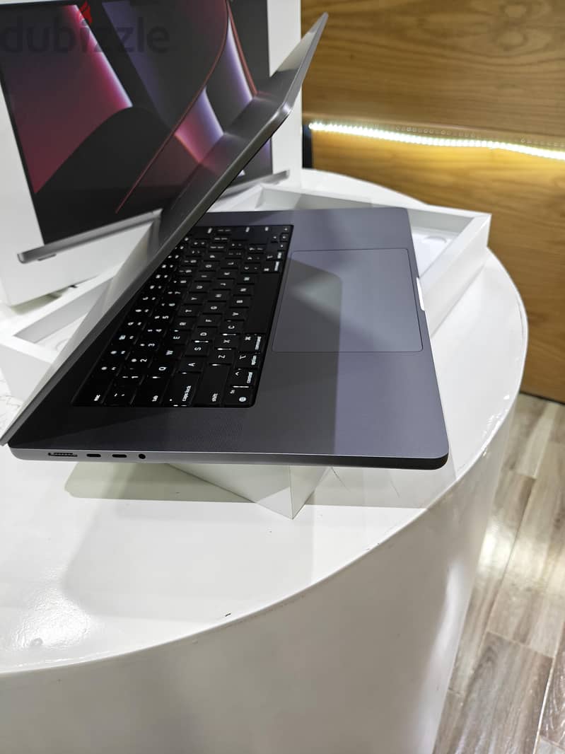 MacBook Pro 16Inch M2 Pro 3