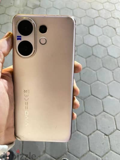 فيفو V60