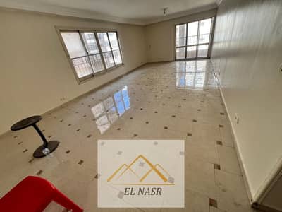 175 m apartment for rent in the Diplomatic District, along Abbas Al-Akkad in Nasr City