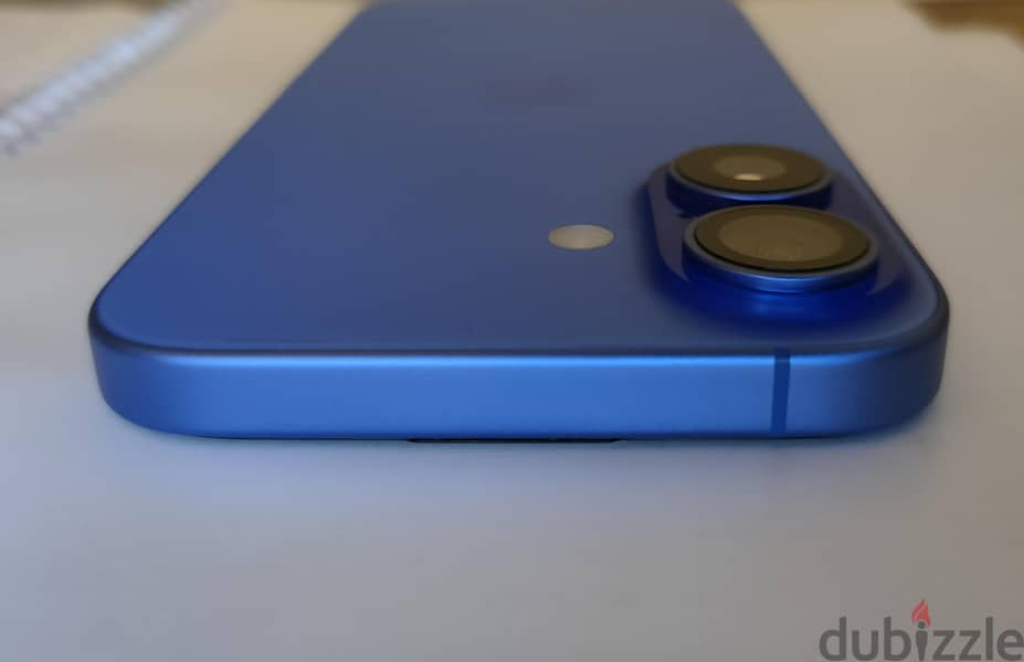 Apple - iPhone 16 4