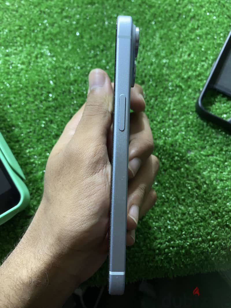Apple - iPhone 15 1