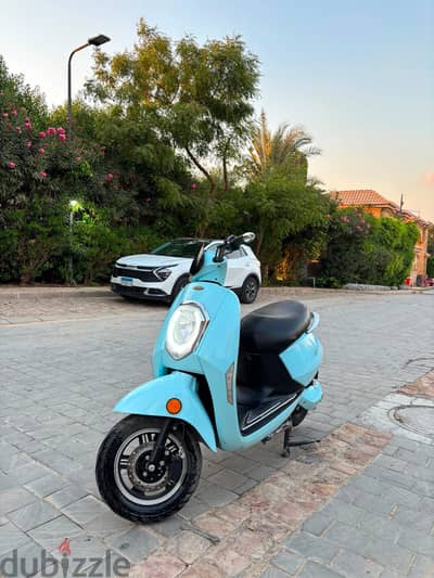 Glide scooter 4000km new