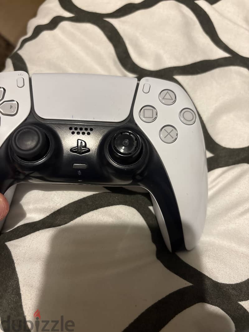 Playstation 5 controller 4