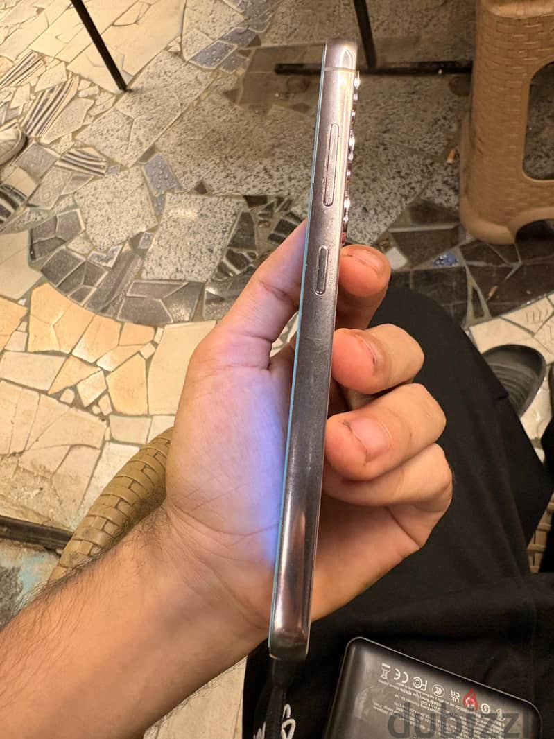 Samsung S23 6