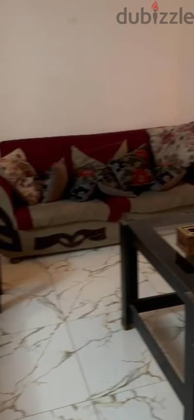 انتريه محترم وحجم كبير وسعر معقول جدا