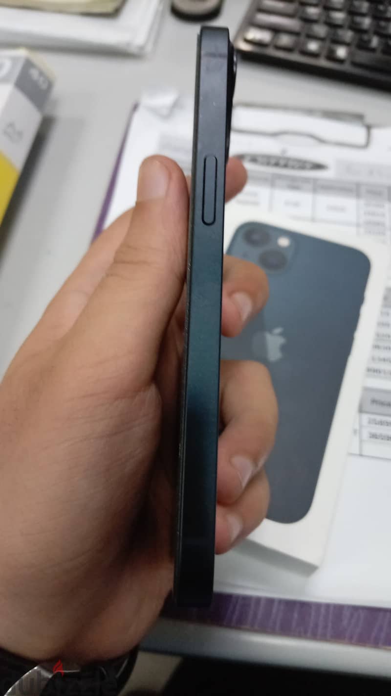 Apple - iPhone 13 6