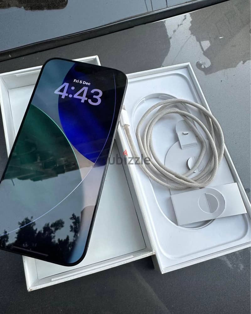 Apple - iPhone 17 Pro Max 1