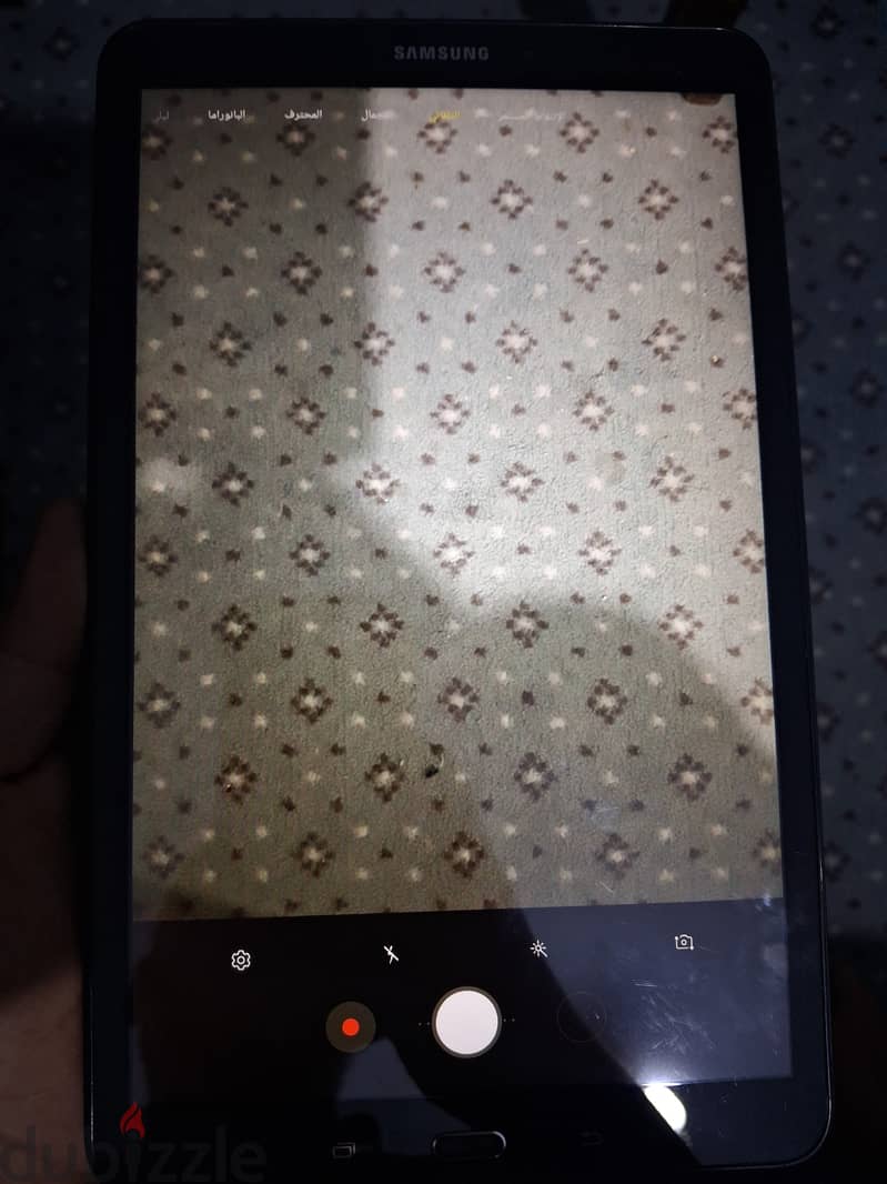 ) Samsung glaxey tab A6 3
