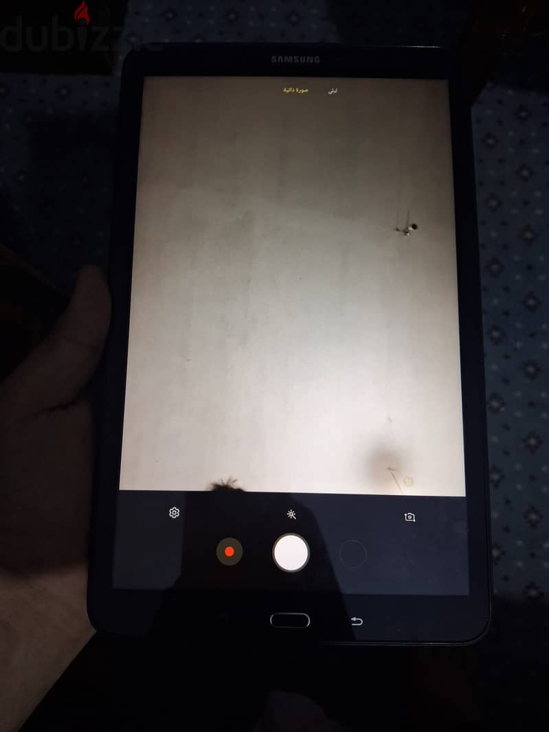 ) Samsung glaxey tab A6 4
