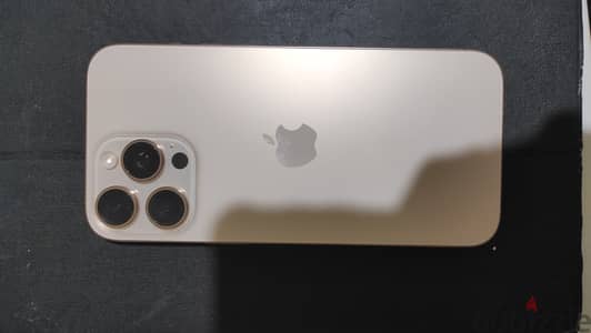 Apple - iPhone 16 Pro Max