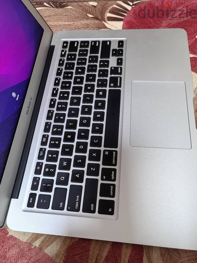 MacBook air 2017 ram 8 SSD 128 3