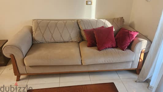 5 piece entrée (sofa and chairs)