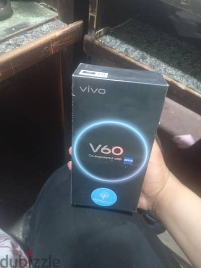 فيفو V60