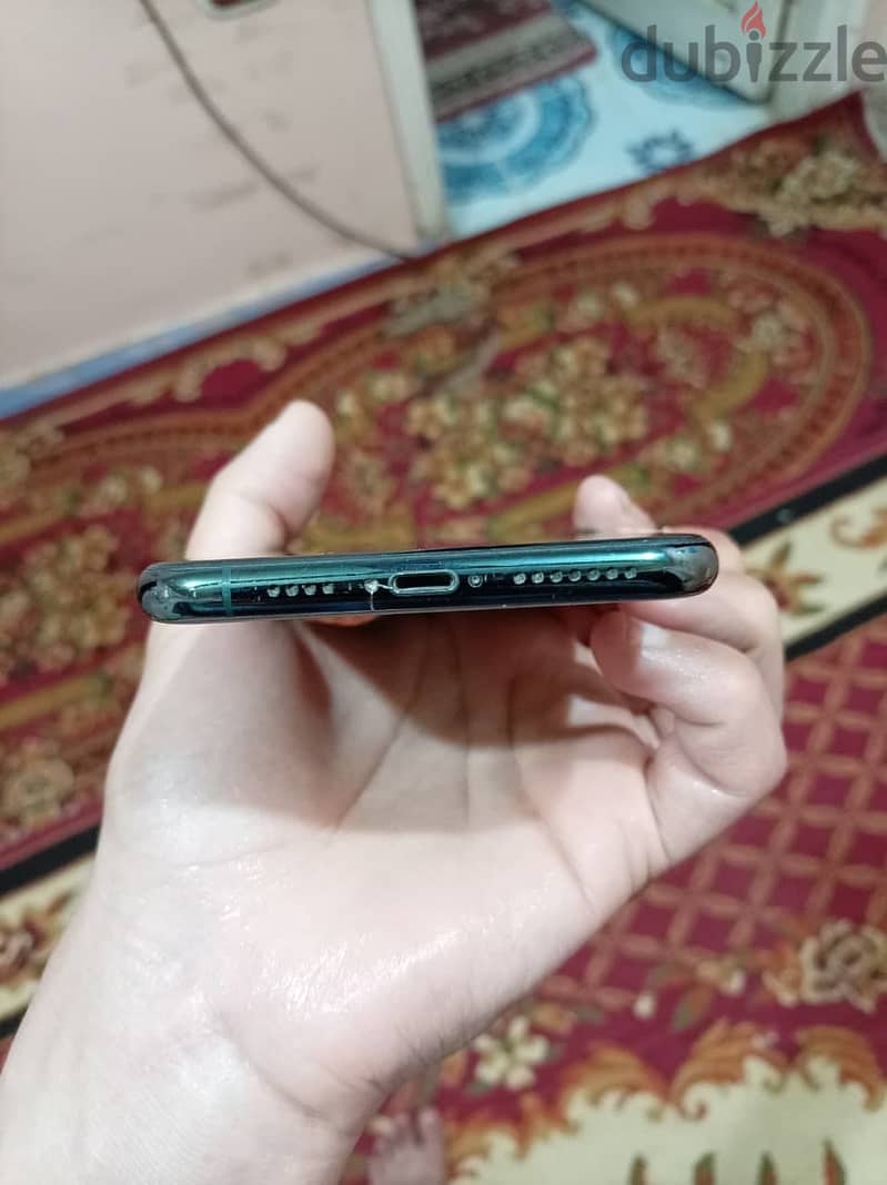 Apple - iPhone 11 Pro Max 7