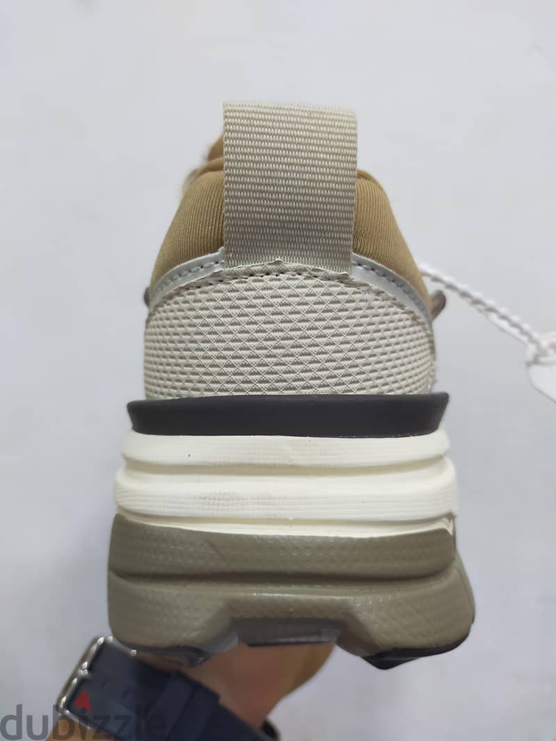 Nike V2K 3