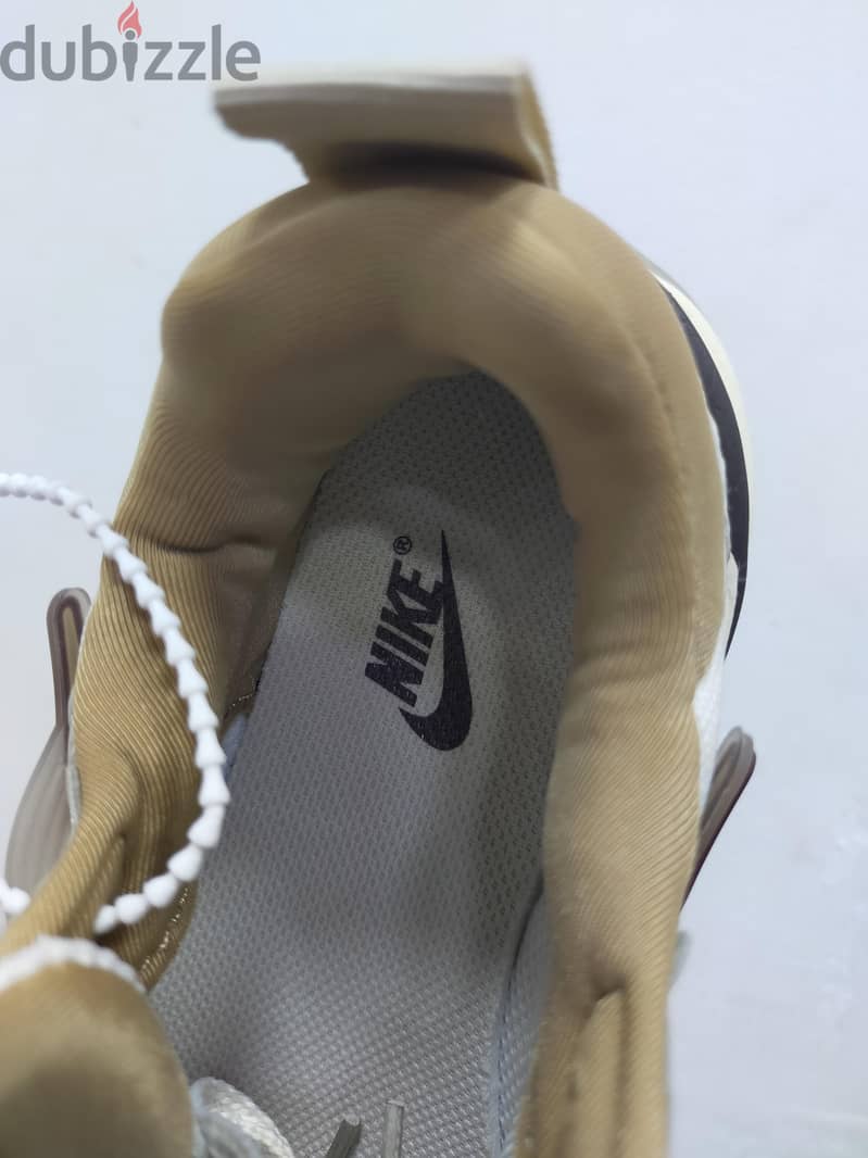 Nike V2K 4