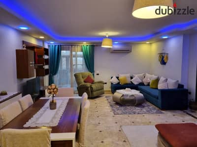 Apartment for sale in the Fifth Settlement in a distinguished location at Highland Park compound near the American University and equipped with air conditioning, area 175 m, consisting of 3 rooms including a master room