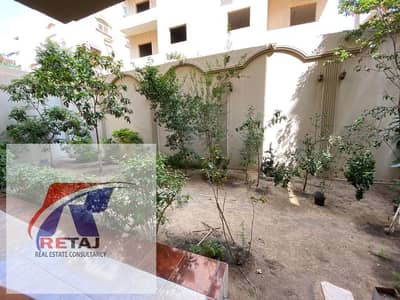 Villa for sale at an attractive price in New Cairo, First District, Street 14