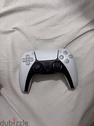 PS5 controller