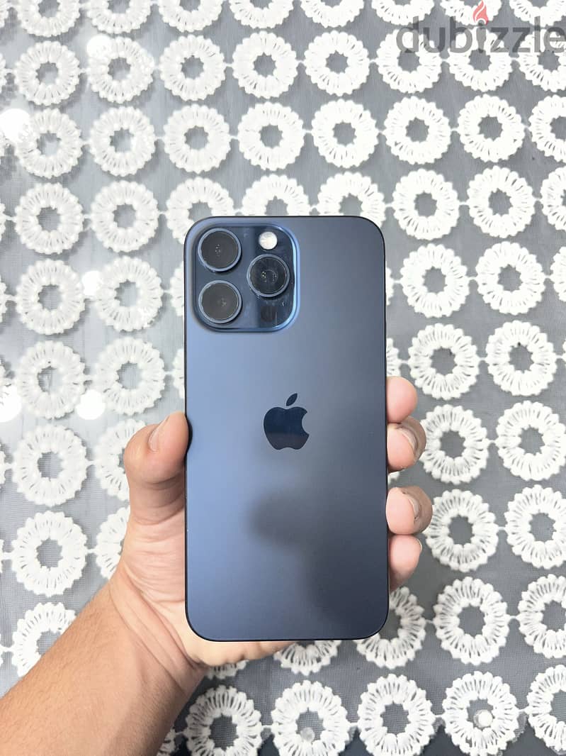 Apple - iPhone 15 Pro Max 2