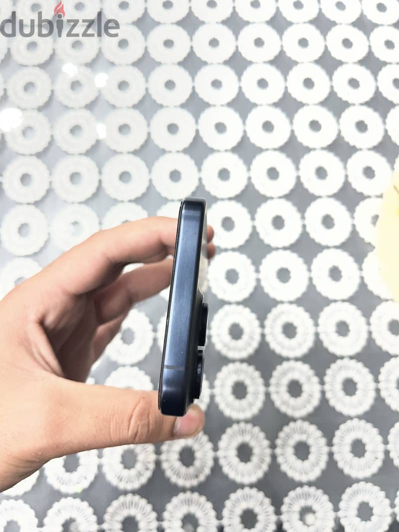 Apple - iPhone 15 Pro Max 4