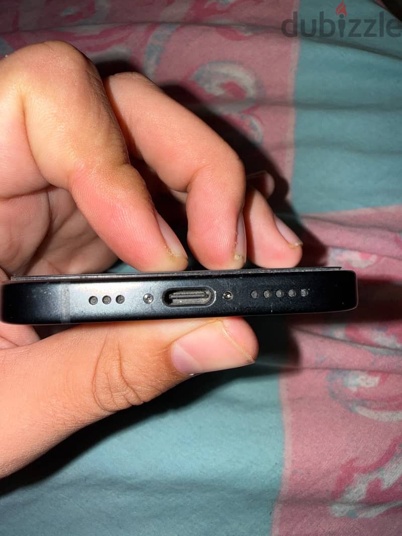 Apple - iPhone 15 2