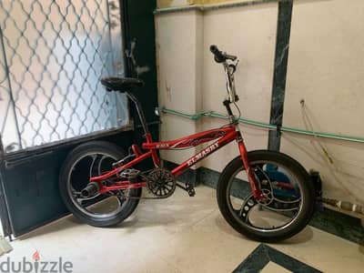 بيع عجله BMX استعمال خفيف
