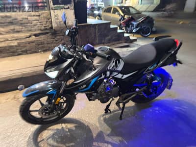 للبيع موتسكل فيجوري L250
