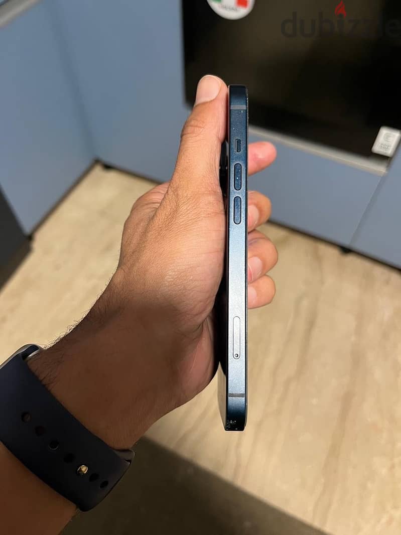 Apple - iPhone 13 6