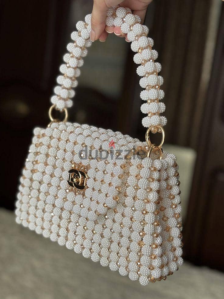 ELEGANCE 17