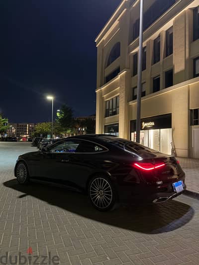 مرسيدس بنز سى إل إي 300 2024