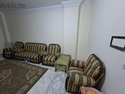 طقم كنب للبيع