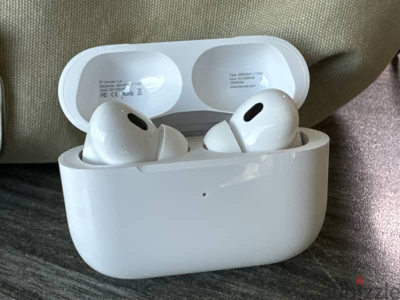Foomee G5 pro earbuds with ANC 1