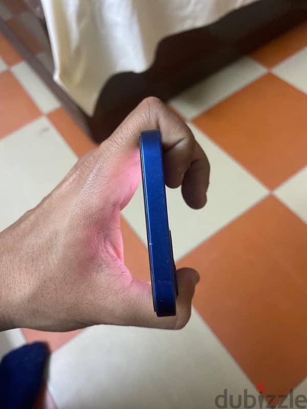 ايفون ١٢ عادي 1