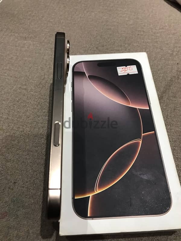 Iphone 16 pro max 3