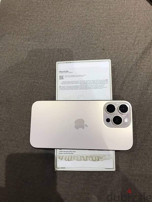 Iphone 16 pro max 5