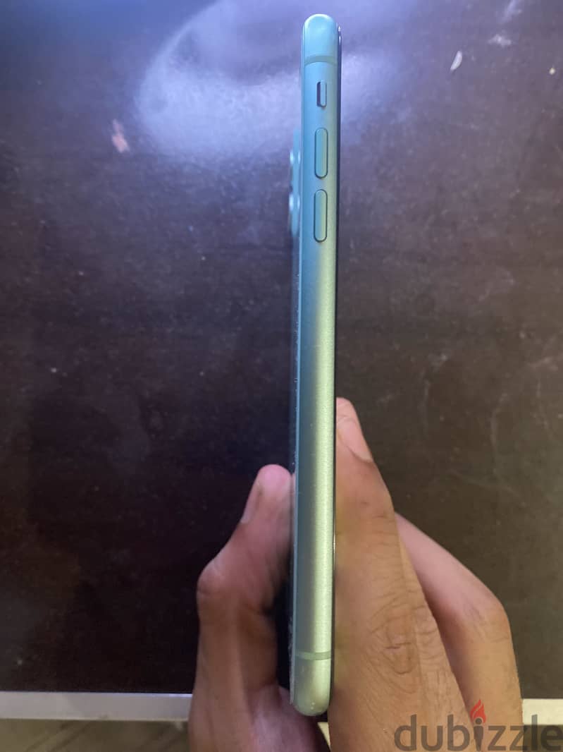 Apple - iPhone 11 128g 4