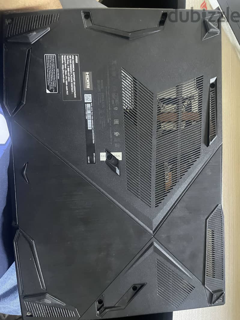 Gaming Laptop – Core i7, 16GB RAM, GTX 1650, 512GB SSD 4