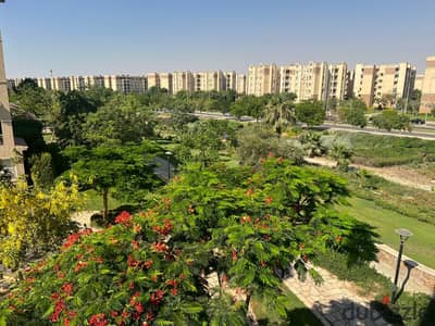 175m view south park open view with kitchen Ac fridge special finishing