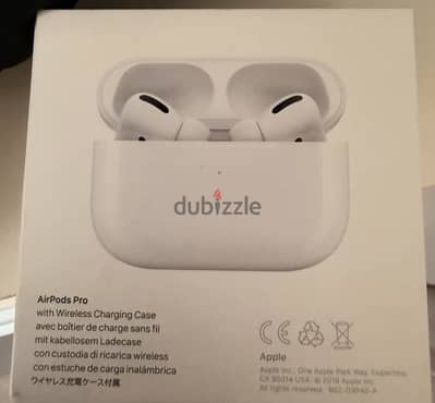 للبيع سماعات Apple AirPods Pro اول جيل اصلى استعمال خفيف مع كل ملحقتها