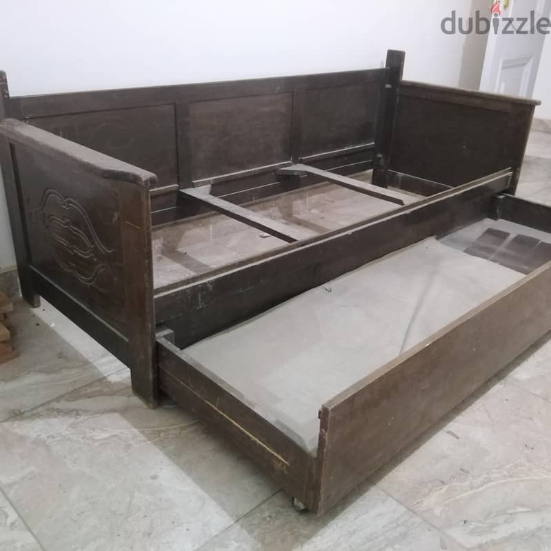 كنبة سرير 2
