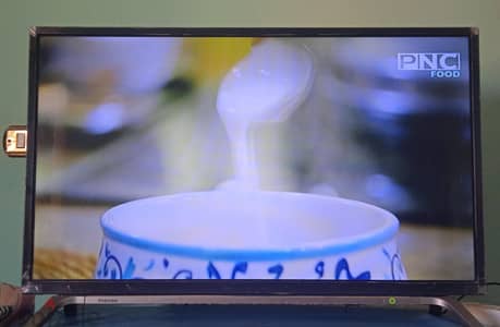 شاشة توشيبا 32 بوصه led Hd استعمال خفيف بحاله ممتازه