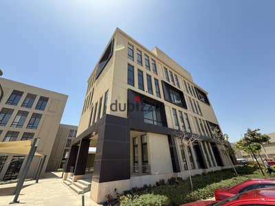 A very distinctive administrative space for rent 120 m in the strongest business district 5, New Cairo, for large companies