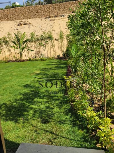 If you're looking for a 230-meter apartment with villa-like specifications and luxurious finishing in one of the best areas of Obour, this is an oppor