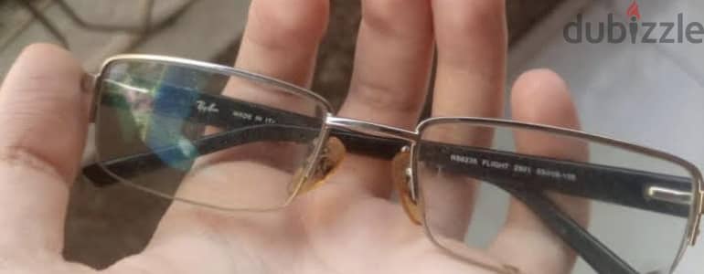 Ray-Ban
