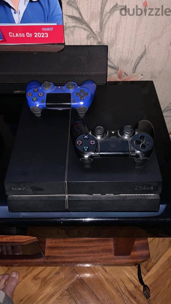 PlayStation 4 2