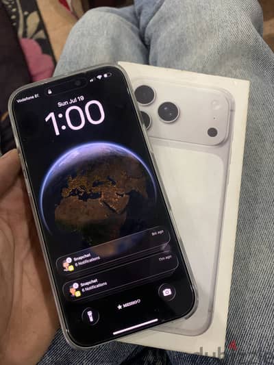 آبل - آيفون 17 برو ماكس