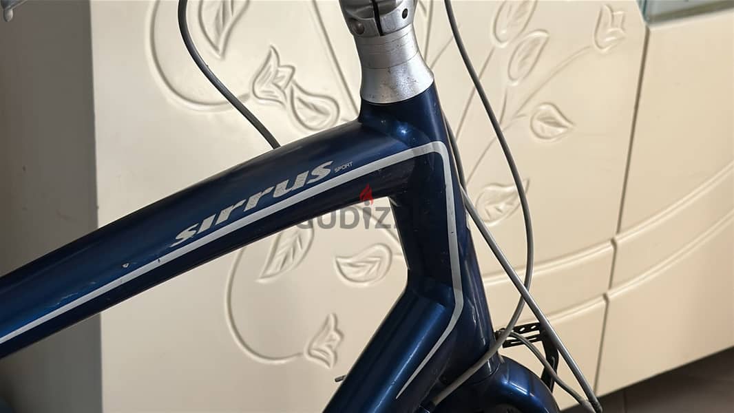 Specialized Sirrus Hybrid 1